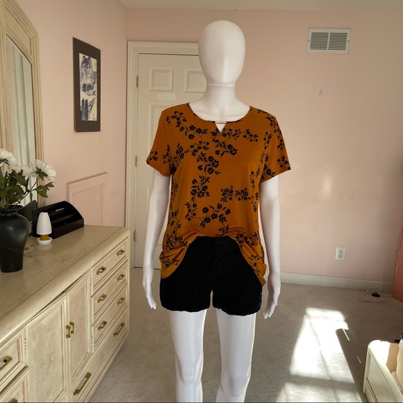 Liz Claiborne Women’s Top size M - Picture 13 of 13